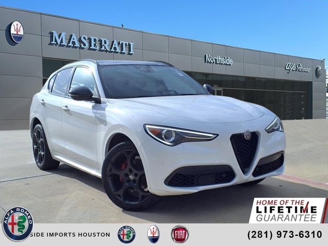 2022 Alfa Romeo Stelvio Veloce