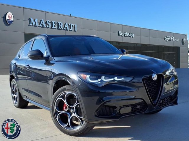 2025 Alfa Romeo Stelvio Veloce