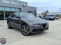 2025 Alfa Romeo Stelvio AWD